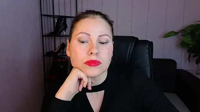 Dana__dom: онлайн-секс-чат