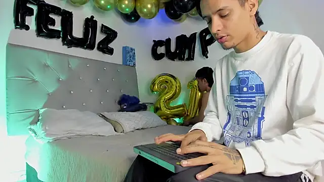 twinkDuohot Chat XXX in diretta