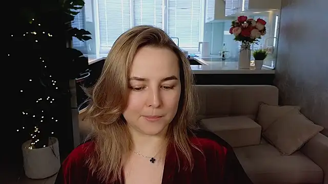 Mira_Mermaydn Live XXX chat