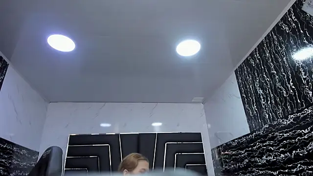 Ladyy_Scarlett's Live XXX Chat