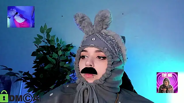 Mia_R0ss 即時 XXX 聊天