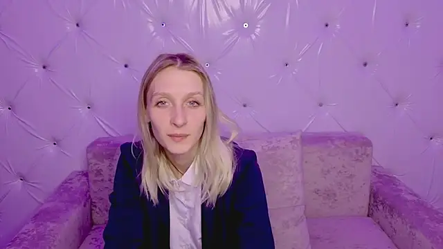 Chatroom XXX en direct de Akiro_Kim7