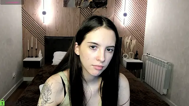 elise_robbie's Live XXX Chat