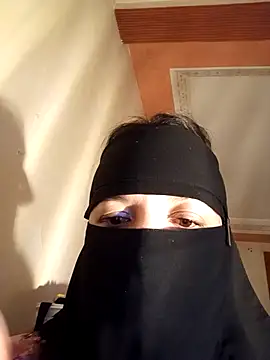 LONA-_- Live XXX Chat