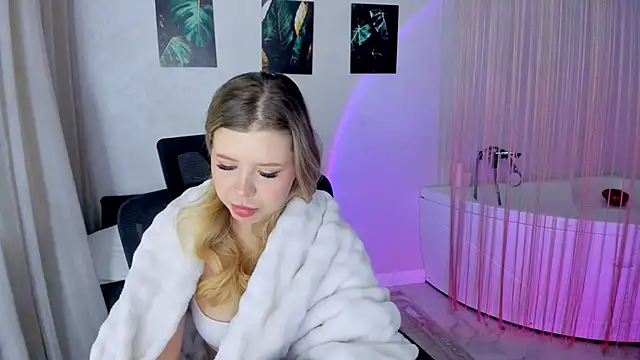 FollowLovee – Live XXX-chat