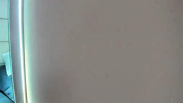 Evelyn_sexy18's Webcam Show