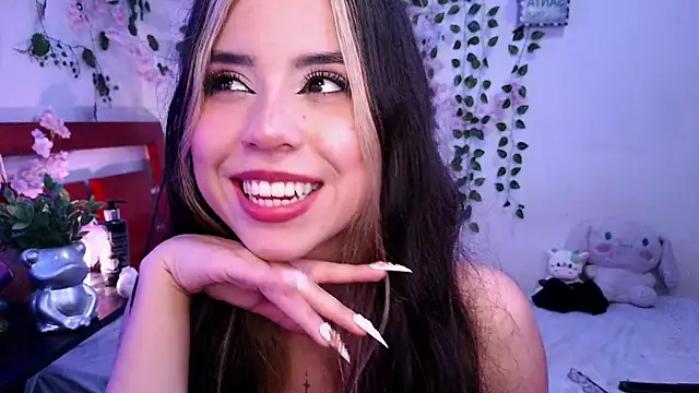 Kittyuwu_ live XXX chat