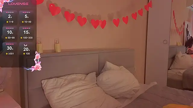 Mia_Luw live XXX chat