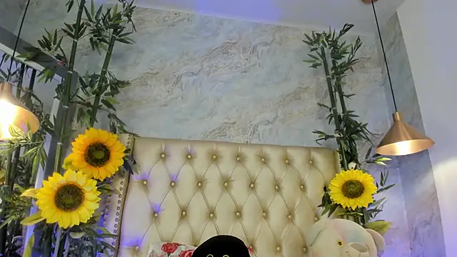 LittleeJaz Chat XXX in diretta