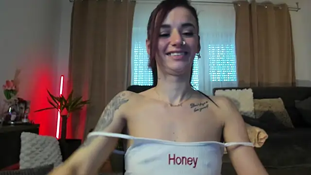 JacquelineHex Adlı Modelin Canlı XXX Sohbeti