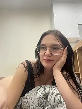 PamelaRuis69's Live XXX Chat