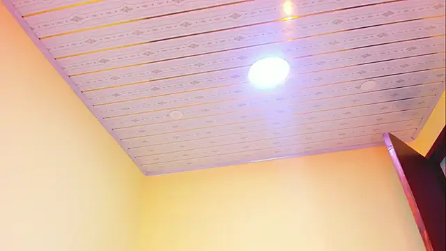 Онлайн чат XXX Julia_Haye