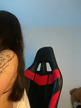 Chat XXX en directo de Bunny22_