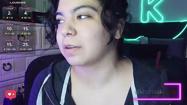 kimmiakiss22 live XXX chat