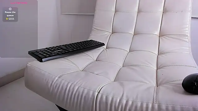 แชท XXX สดของ Aaron_Tate