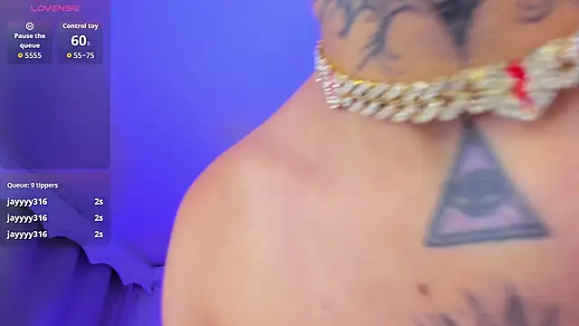 Gyal_8_'s Live XXX Chat