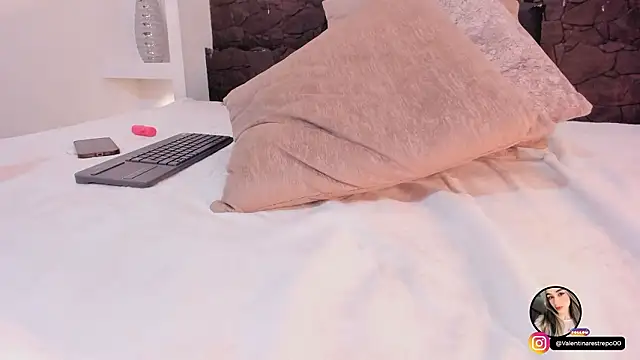 Chat XXX en directo de EmilyAllen_1