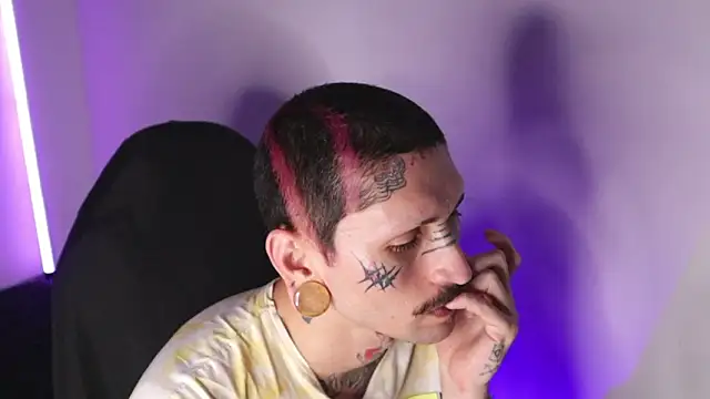 TokyoHatsumoto Live XXX Chat