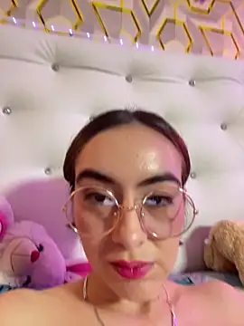 Chat +18 de MelanyyJhonson15 ao vivo