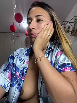 Megumi_Ivanov's Live XXX Chat