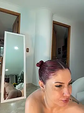 zafiro_mo0n webcam show