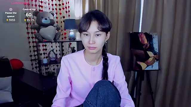 Chatroom XXX en direct de SheilaRare