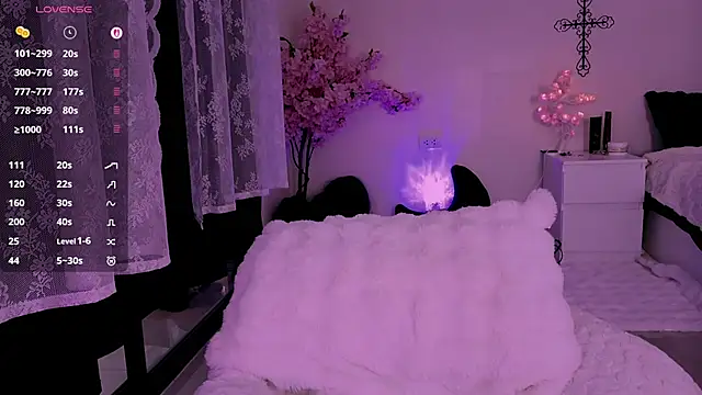 XXX chat uživo modela Lein_Bone