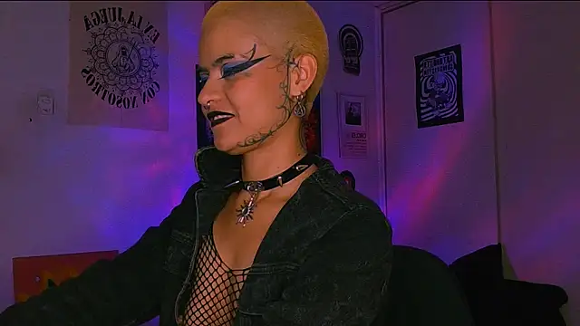 alex_one888 – Naživo XXX chat