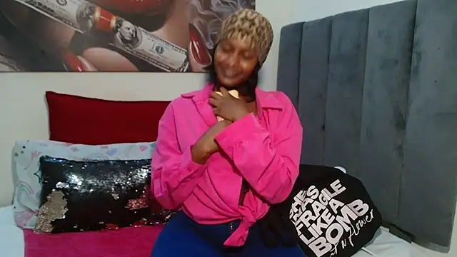 Moreish-06 élő XXX-chatje