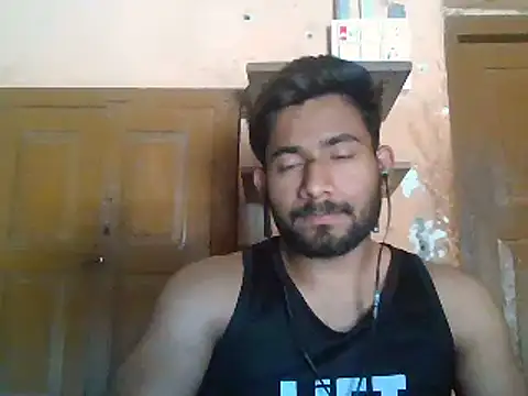 Pokazy przed kamerką – LustyDanky