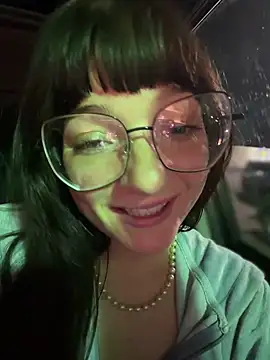 urpuppymoon – Naživo XXX chat