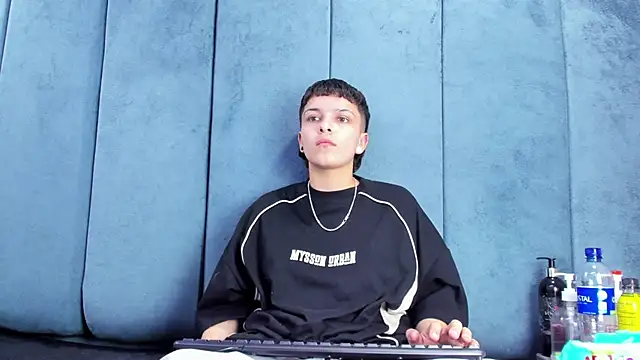 Megan_Thompson_ Obrolan Langsung XXX