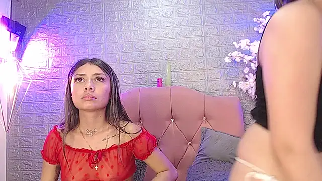 _lesbi_hard_69 – Live XXX-chat