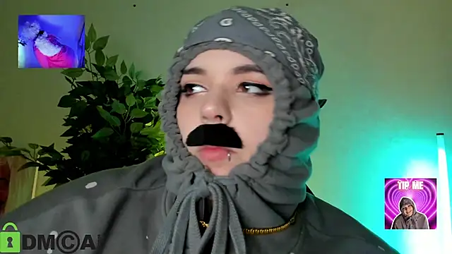 دردشة Mia_R0ss الجنسية المباشرة