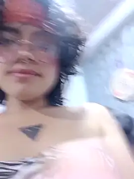 KittyLatina_02 – Live XXX-chat