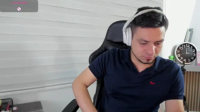 Rick_Adams' Live XXX Chat