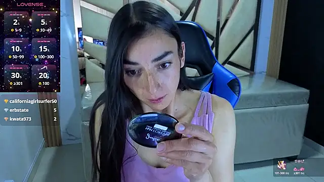 Chat XXX en directo de Maily_a_