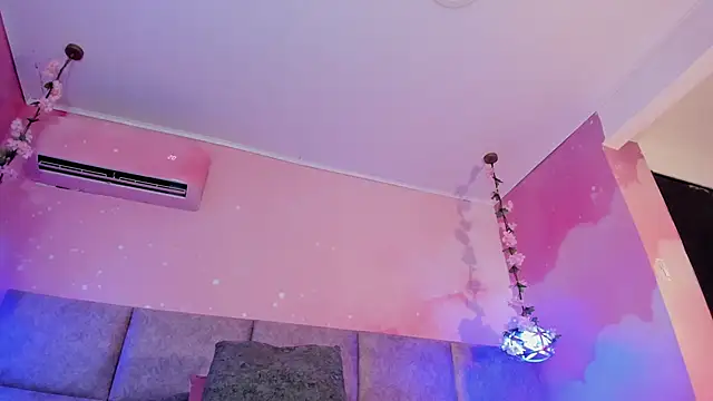 Lushi_Love Chat XXX in diretta