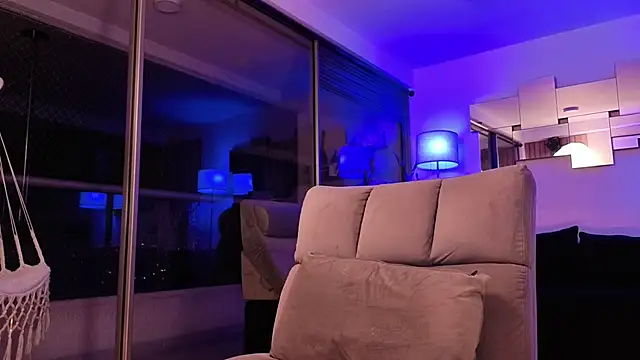 mandi4pole_'s Live XXX Chat