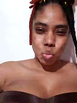 XXX chat uživo modela HONEYSWEETS_LIVE