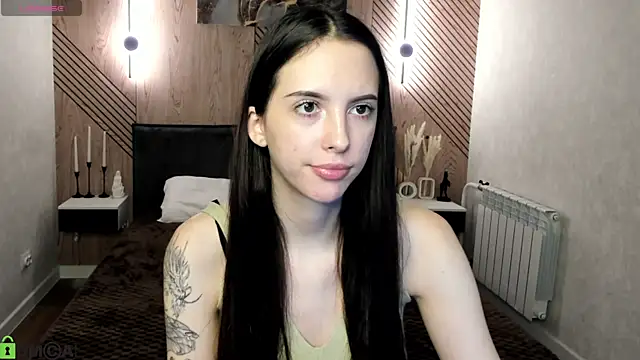 elise_robbie Live XXX Chat