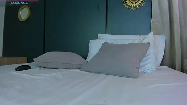 lia_sexx19's Live XXX Chat