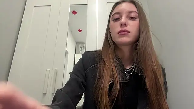 selena_favn Webcamshow