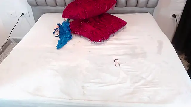 Madison_Copers Chat XXX in diretta