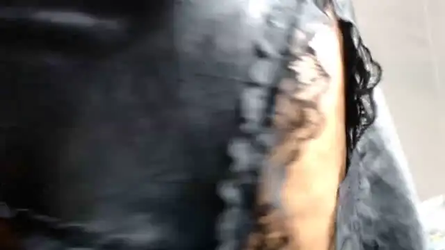 BustyMelonssXXXX's Live XXX Chat