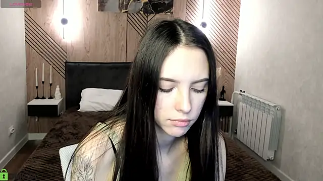 elise_robbie's Live XXX Chat