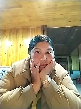 XXX chat uživo modela kussecka