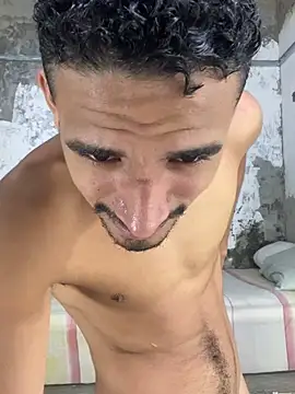 Chat +18 de ikaro21 ao vivo