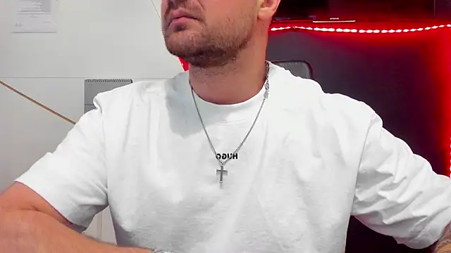 JamesMyerssのライブXXXチャット