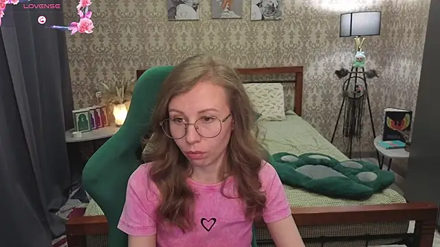 Lill_Ana 现场XXX聊天